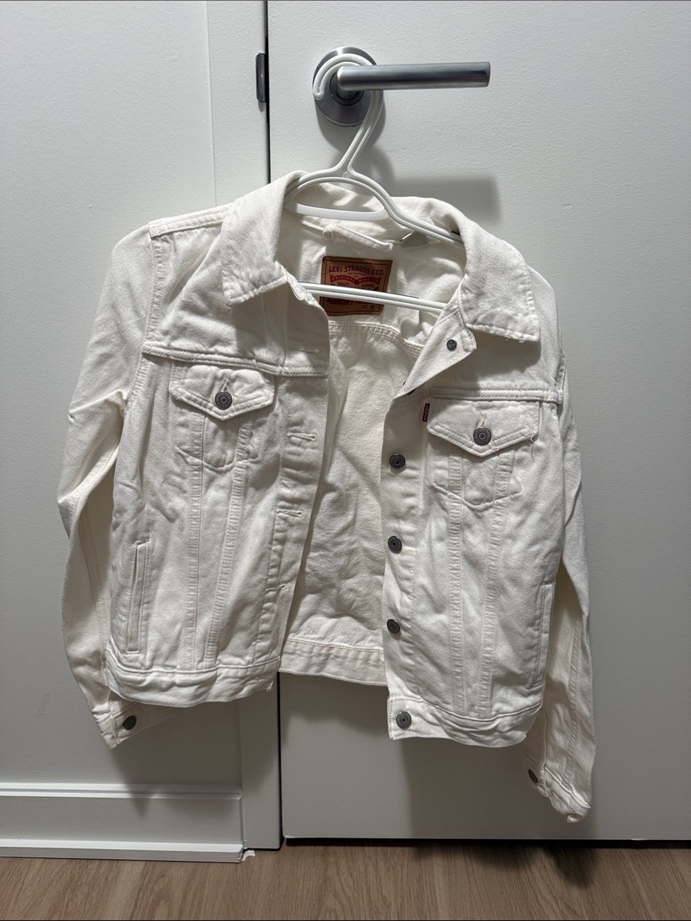 Levi's Off-White Denim Trucker Jacket - Women’s